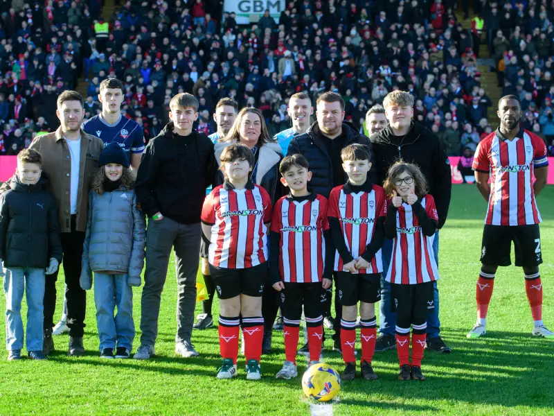 Lincoln City v Bolton Wanderers